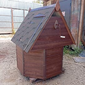 Домик для колодца 6